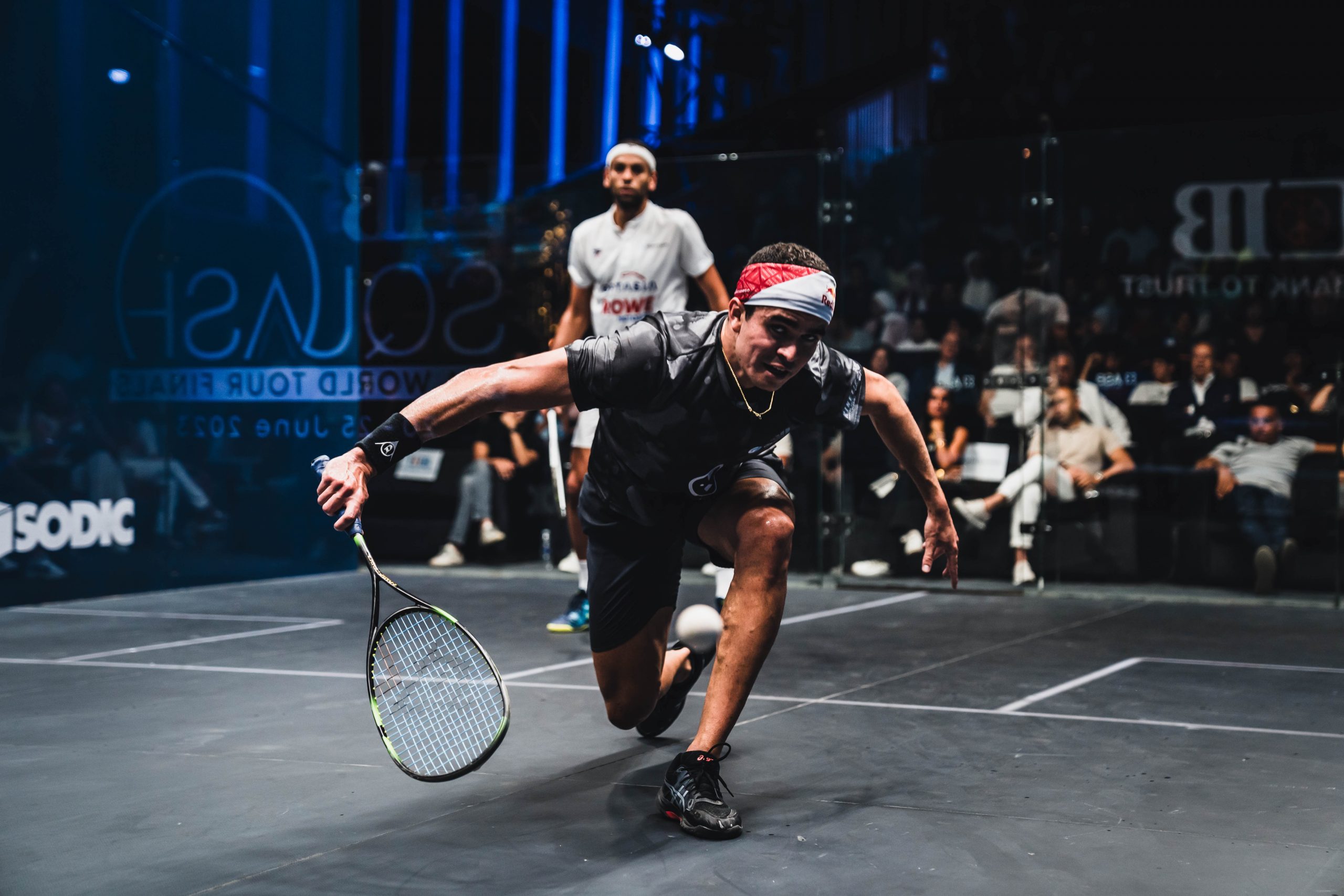 Diego Elias (fore) takes on Mohamed ElShorbagy during the CIB PSA World Tour Finals.